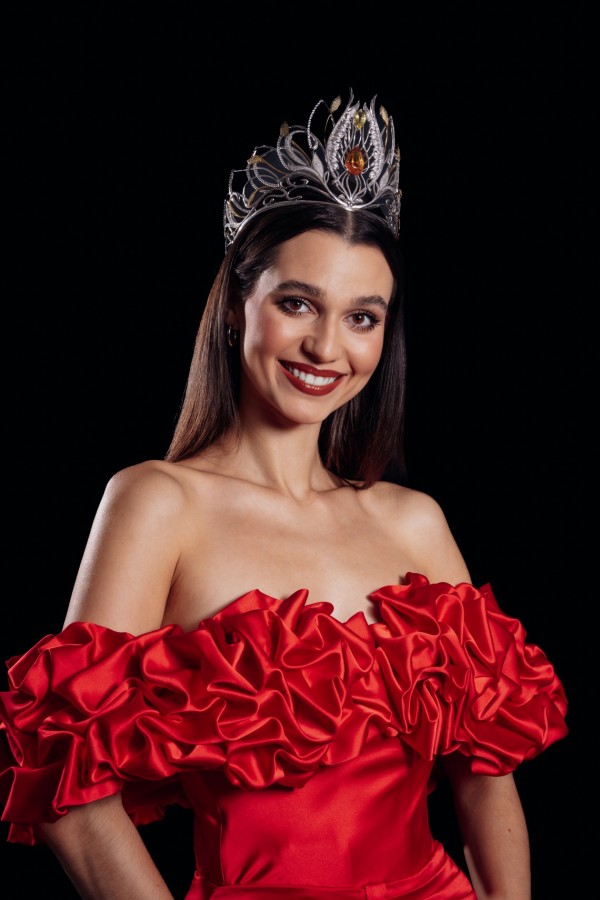 Maja Klajda Maja Klajda