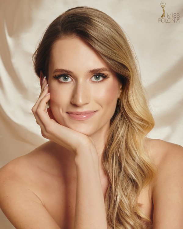 20 ALEKSANDRA JOCZ