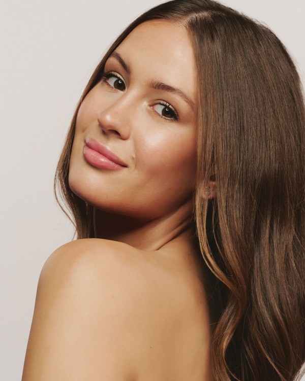 20 JULIA RYCHLIK